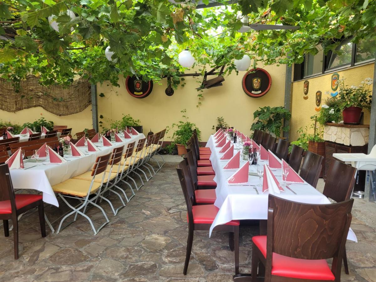 Hotel Restaurant Ruppert Walluf Luaran gambar