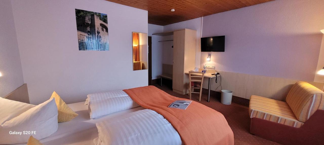Hotel Restaurant Ruppert Walluf Luaran gambar