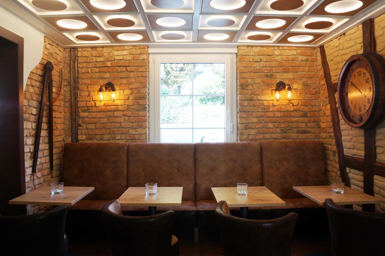 Hotel Restaurant Ruppert Walluf Luaran gambar